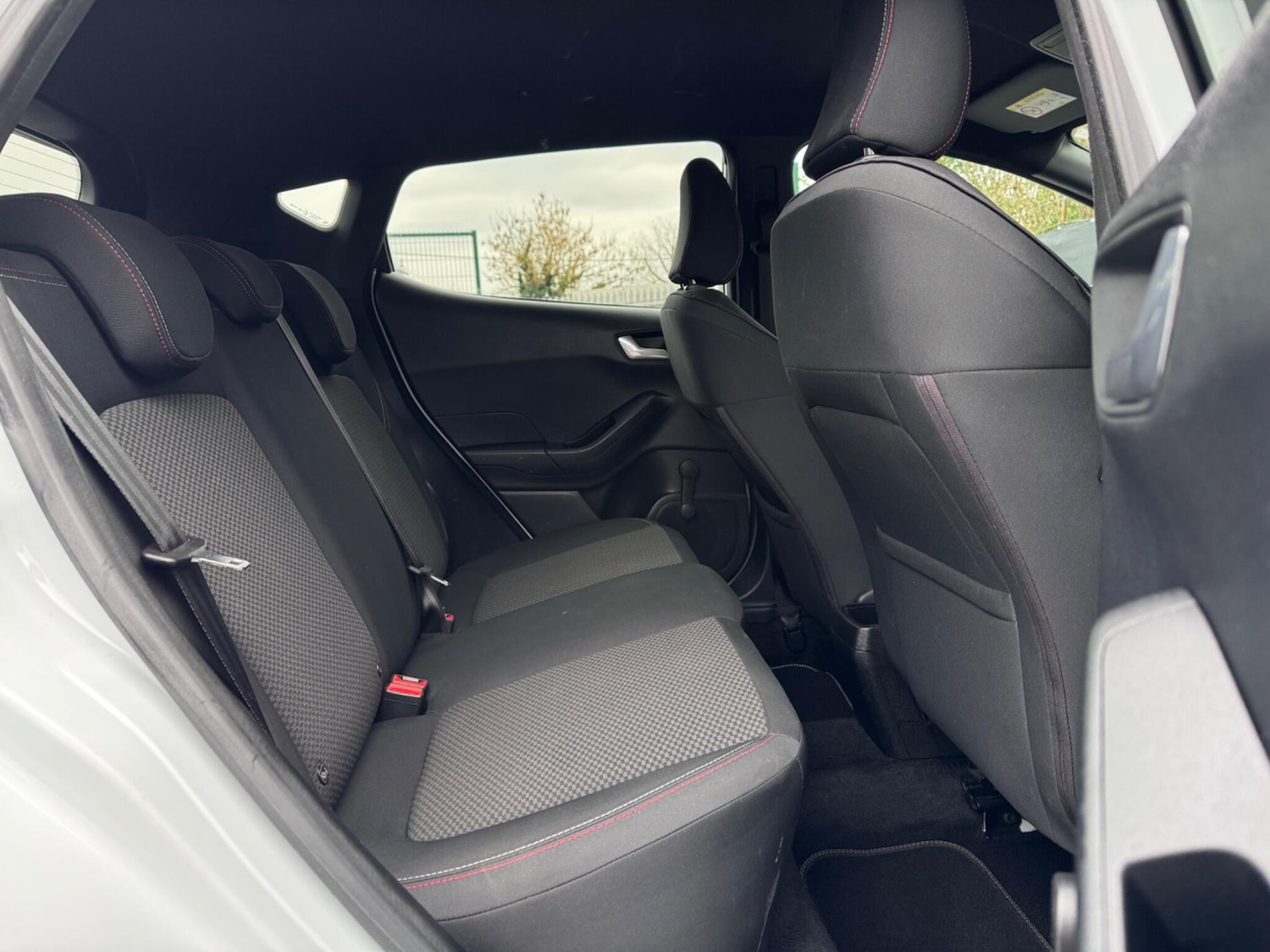 Used Ford Fiesta 2018 for sale - 78204129: Photo 25