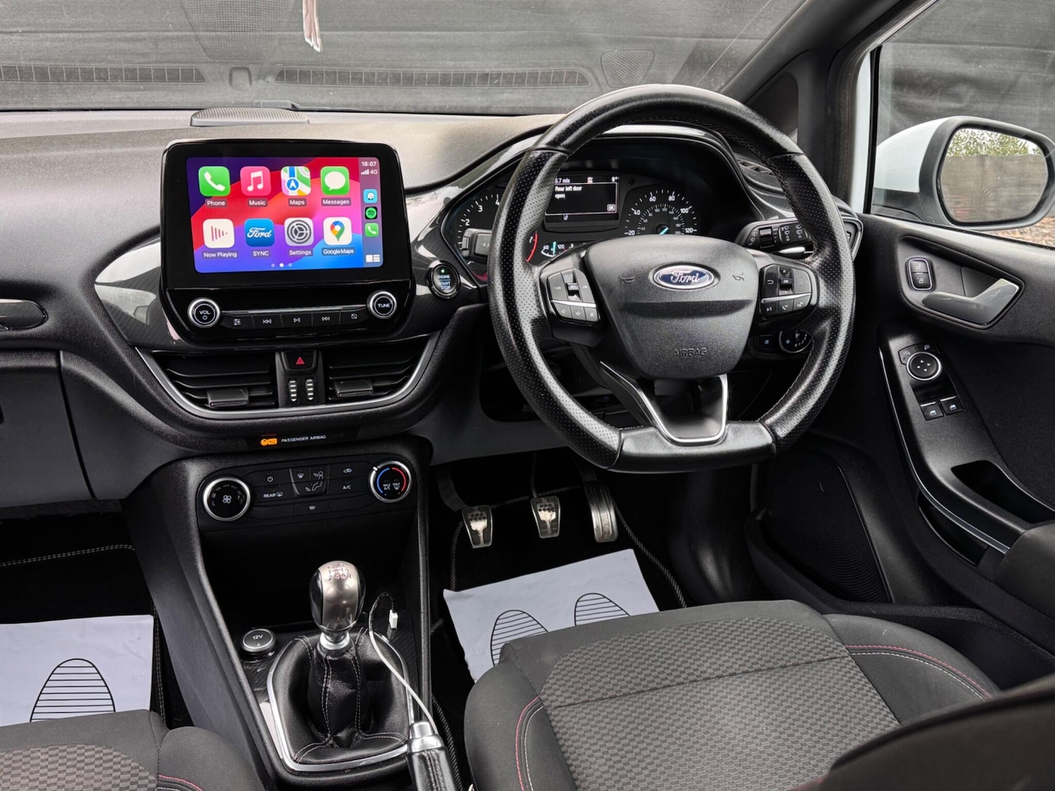 Used Ford Fiesta 2018 for sale - 78204129: Photo 28