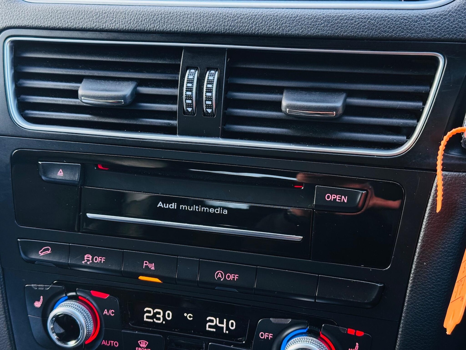 Used Audi Q5 for sale - 78136406: Photo 56