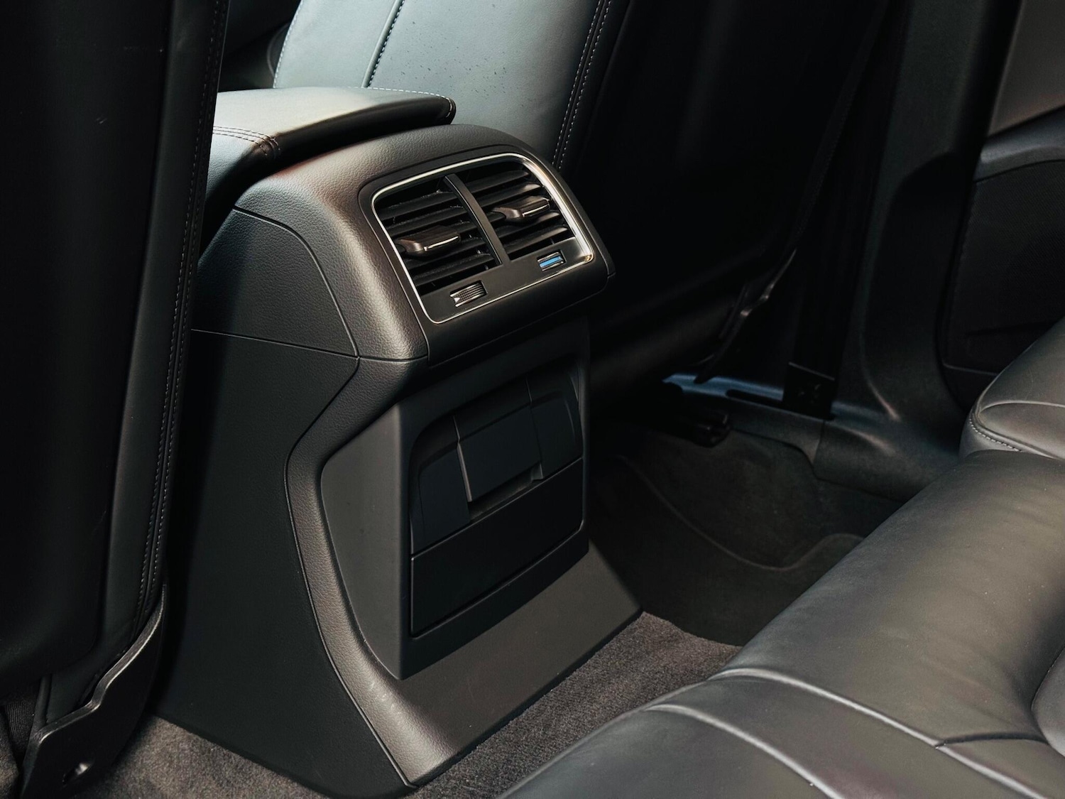 Used Audi Q5 2015 for sale - 77279773: Photo 44