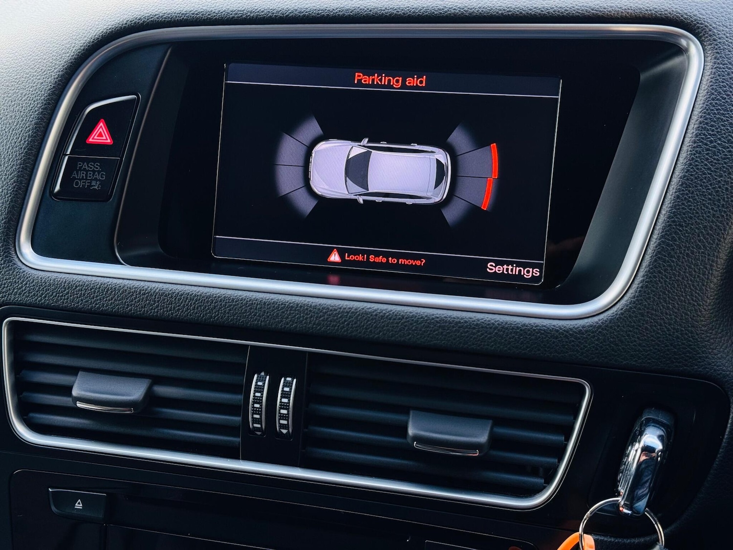 Used Audi Q5 2015 for sale - 77279773: Photo 68