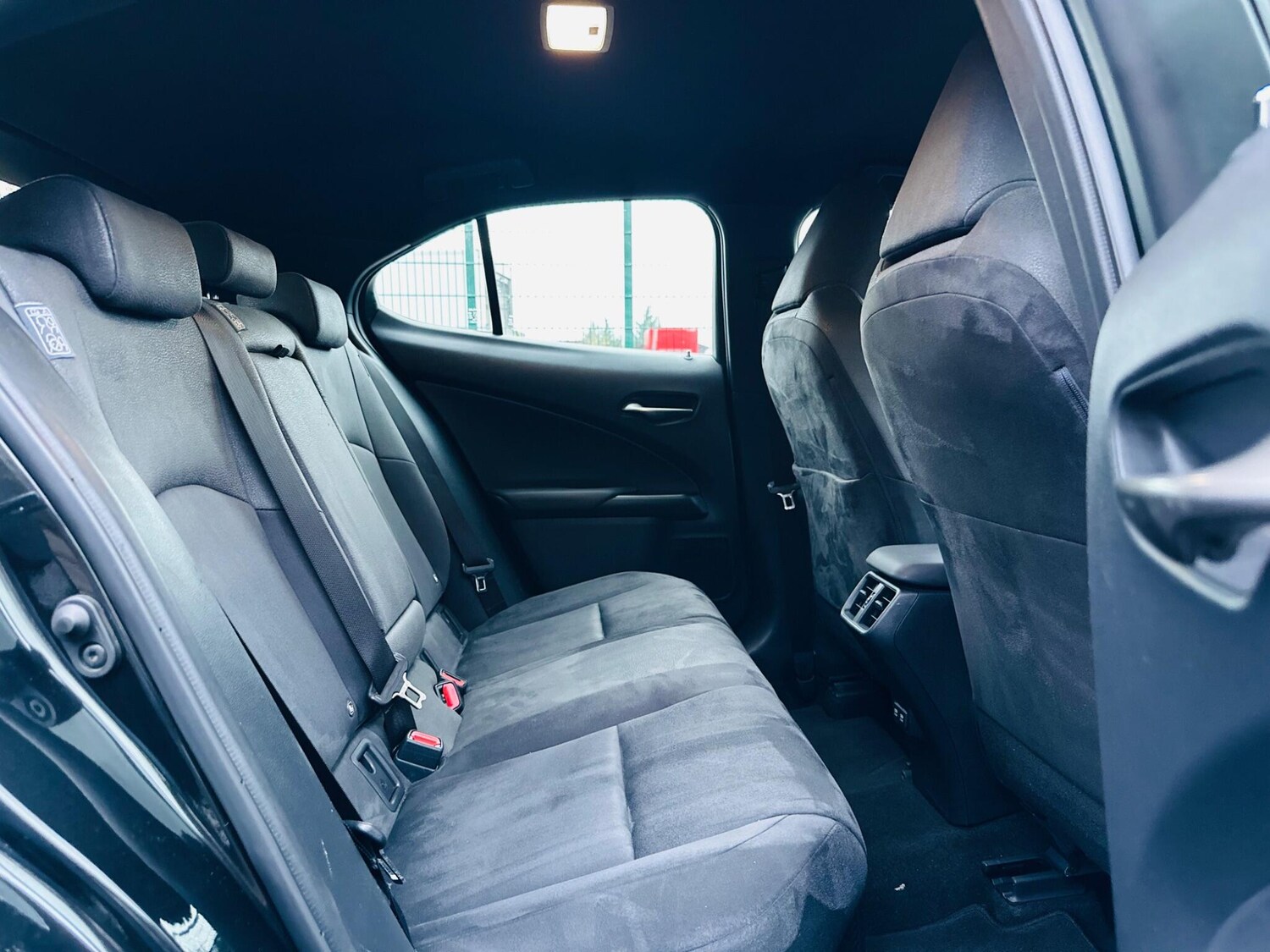 Used Lexus UX 2020 for sale - 76691149: Photo 23