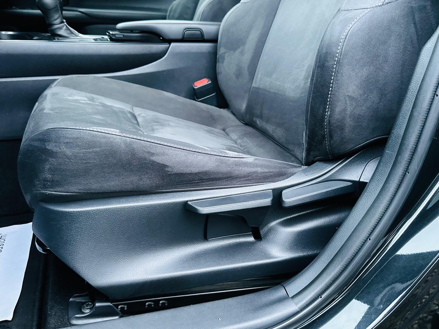 Used Lexus UX 2020 for sale - 76691149: Photo 28