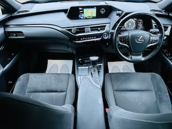 Used Lexus UX 2020 for sale - 76691149: Photo