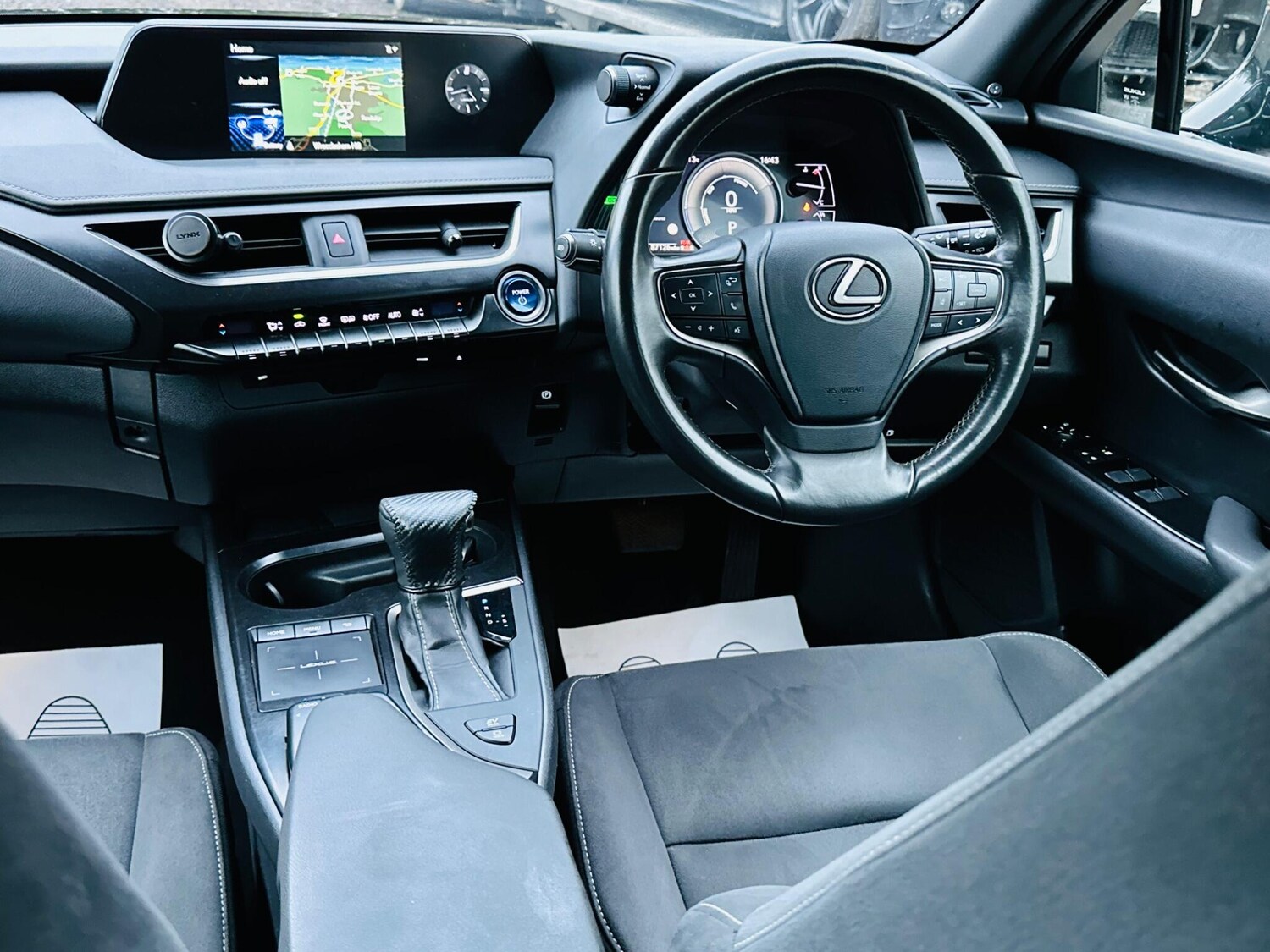 Used Lexus UX 2020 for sale - 76691149: Photo 31