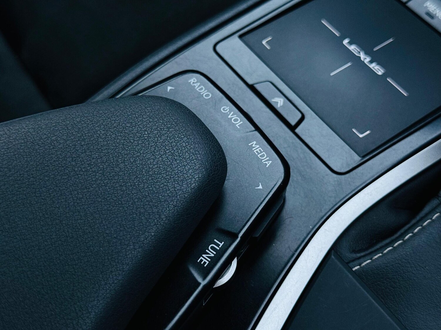 Used Lexus UX 2020 for sale - 76691149: Photo 41