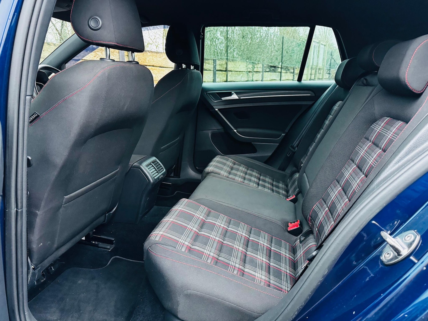 Used Volkswagen Golf 2018 for sale - 76964315: Photo 32