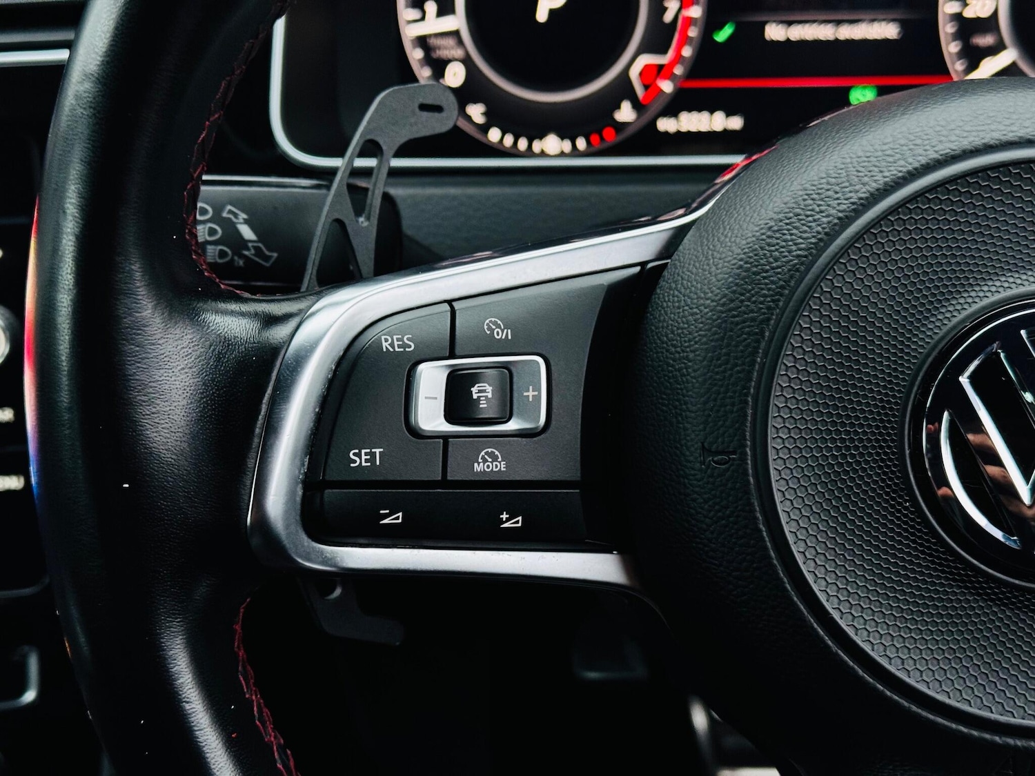 Used Volkswagen Golf 2018 for sale - 76964315: Photo 36