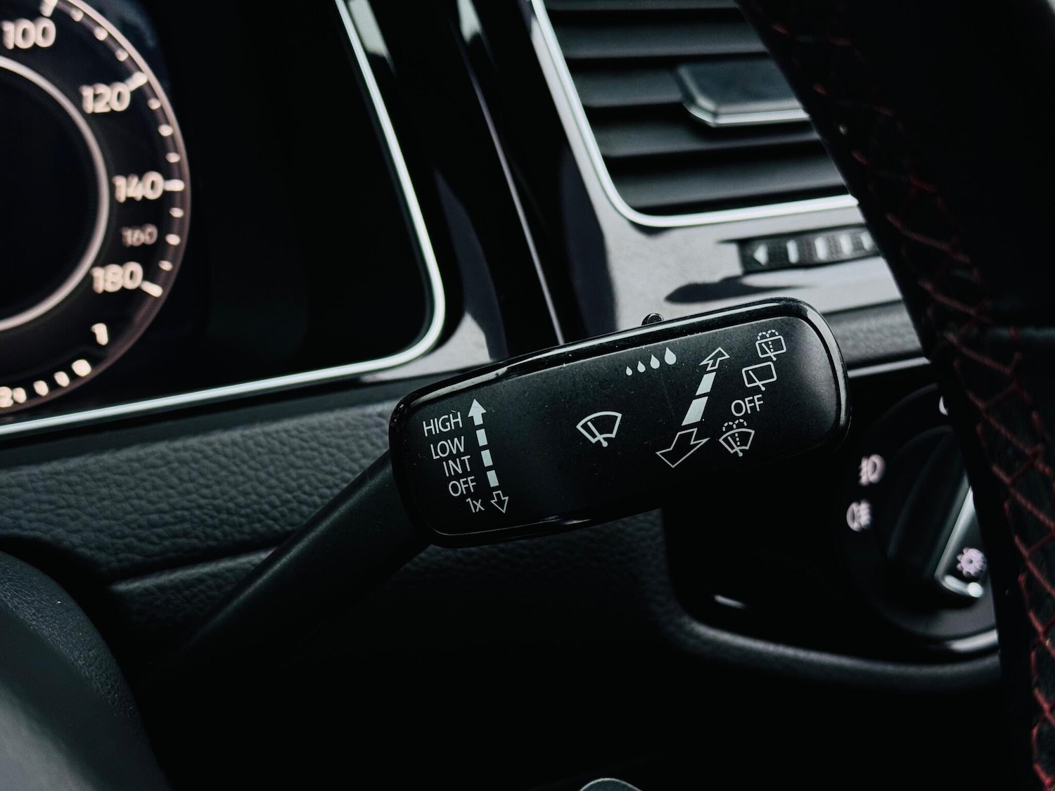 Used Volkswagen Golf 2018 for sale - 76964315: Photo 41