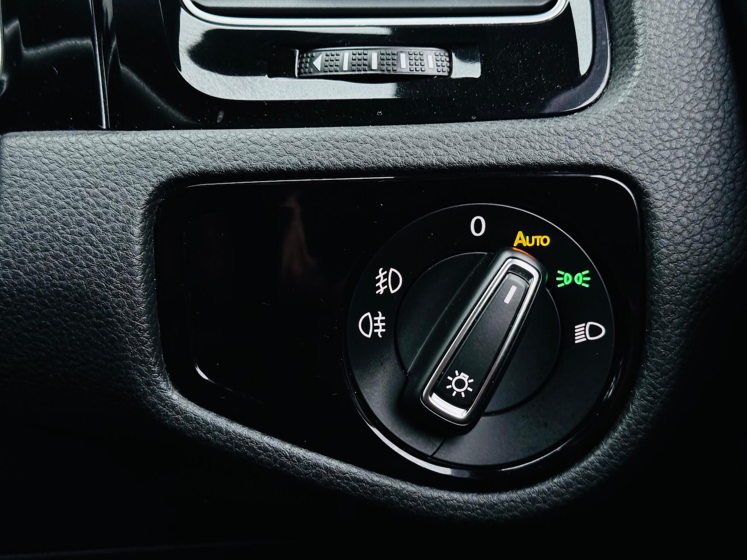 Used Volkswagen Golf 2018 for sale - 76964315: Photo 42