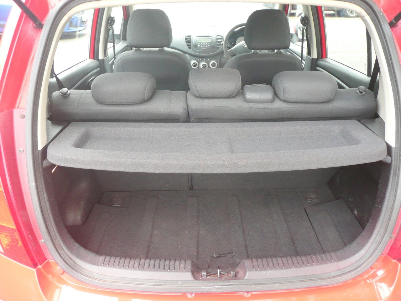 Used Hyundai i10 2009 for sale - 76464764: Photo 12