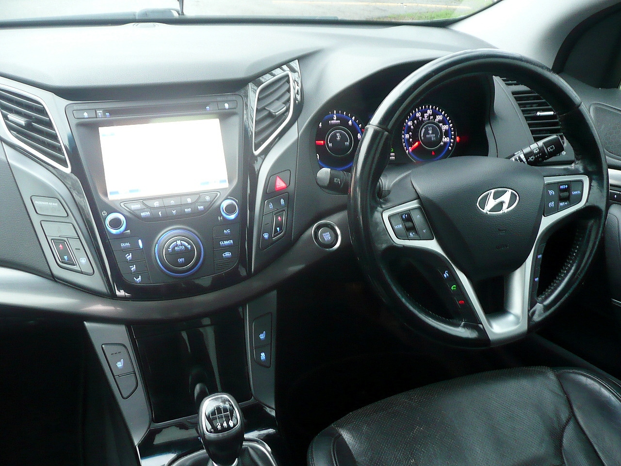Used Hyundai i40 2012 for sale - 77449625: Photo 12