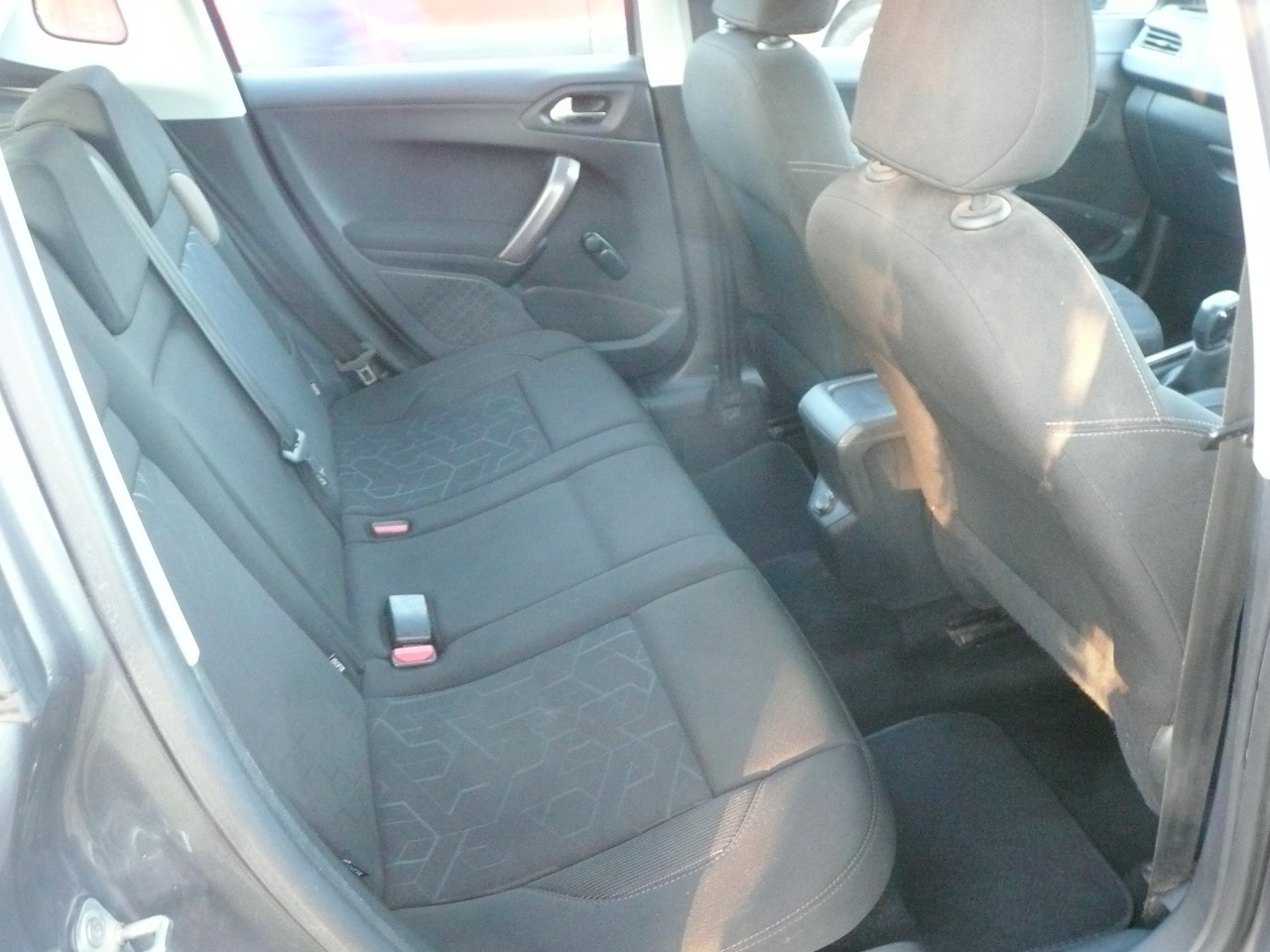 Used Peugeot 2008 2015 for sale - 76640072: Photo 15