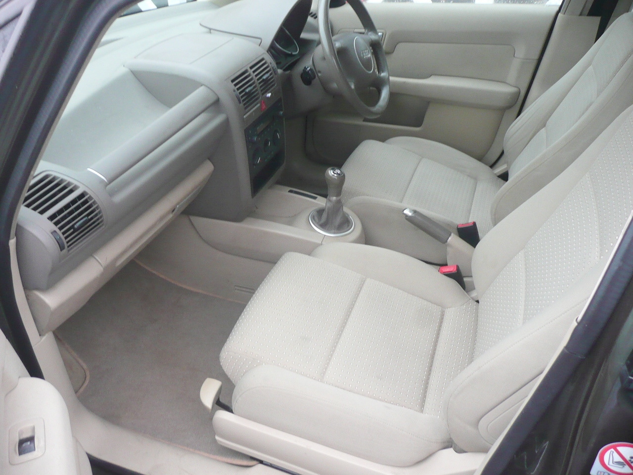 Used Audi A2 2001 for sale - 76553769: Photo 9