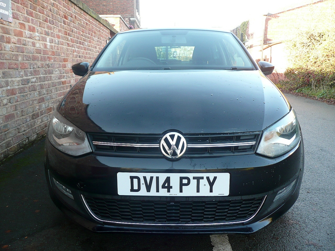 Used Volkswagen Polo 2014 for sale - 76693304: Photo 2
