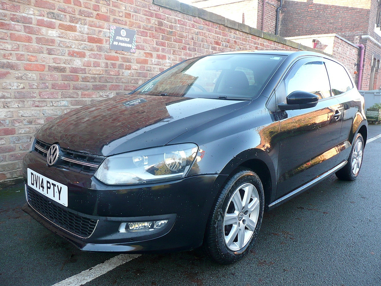 Used Volkswagen Polo 2014 for sale - 76693304: Photo 3