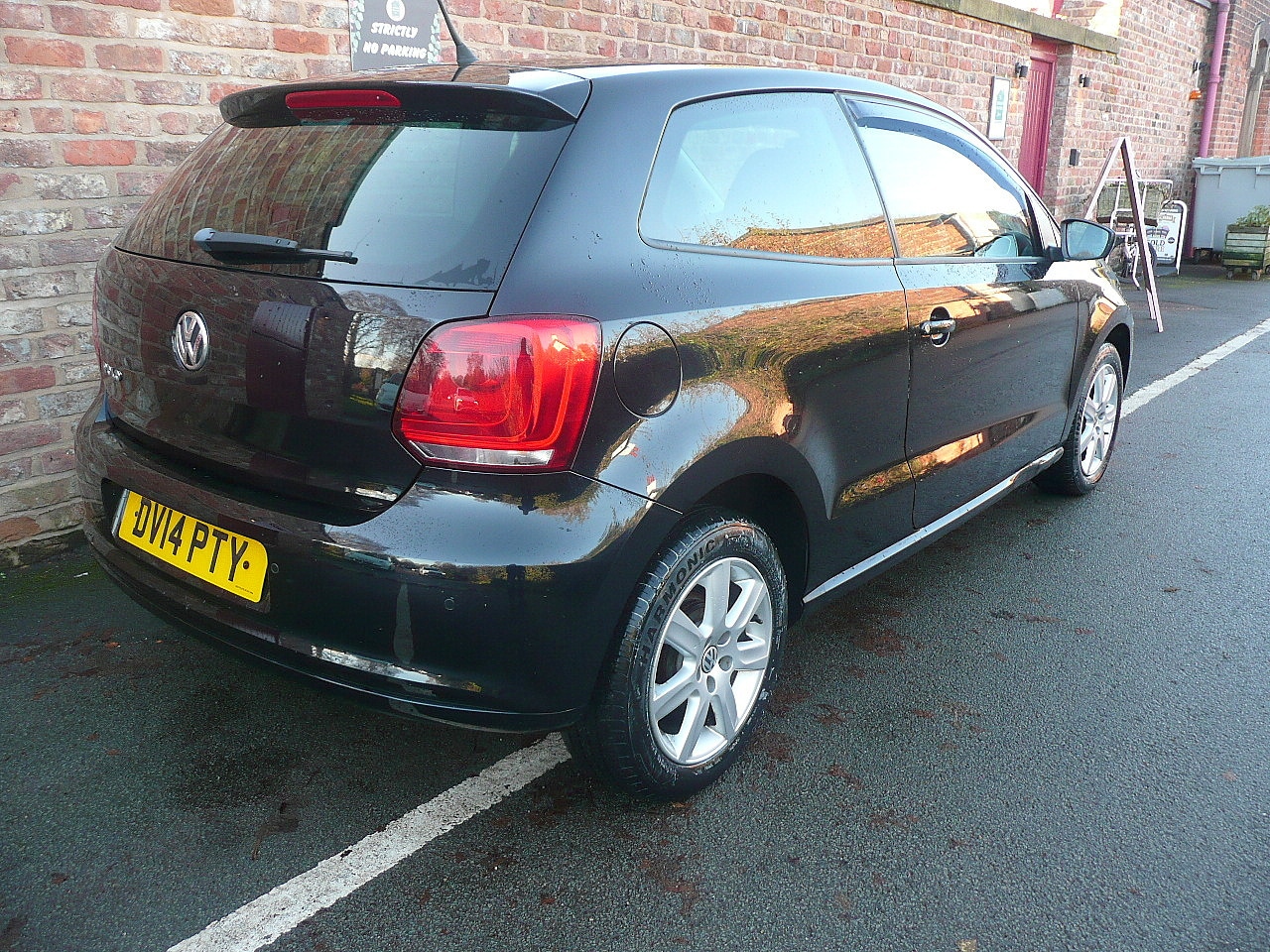 Used Volkswagen Polo 2014 for sale - 76693304: Photo 4