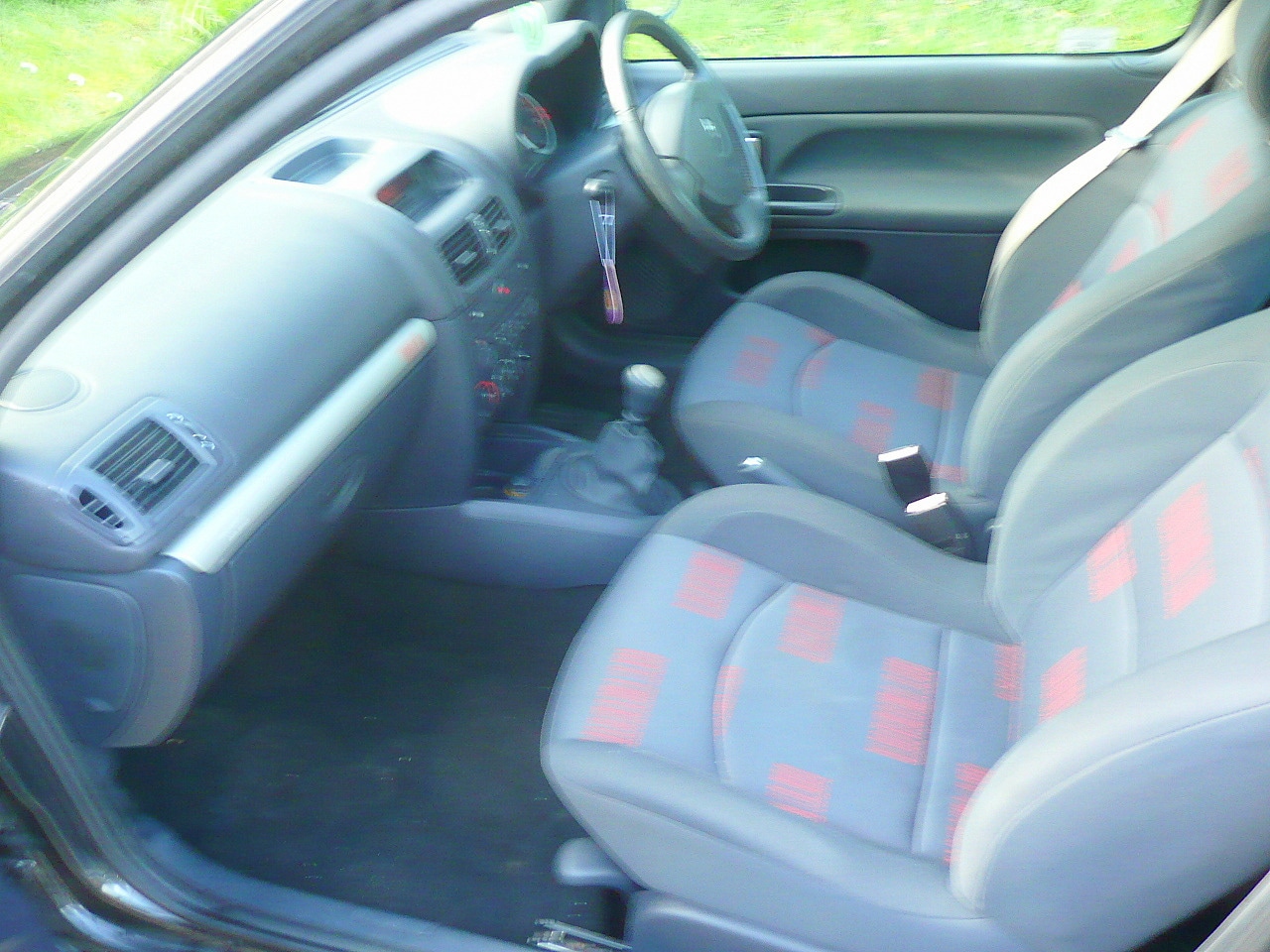 Used Renault Clio 2004 for sale - 77918539: Photo 9