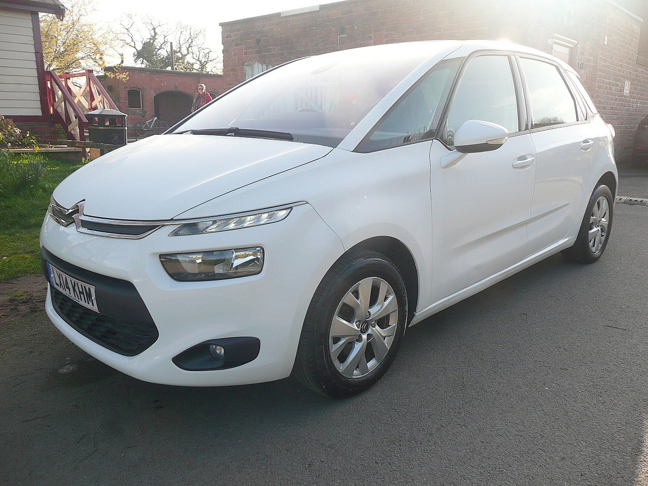 Used Citroen C4 Picasso 2014 for sale - 78042359: Photo 2