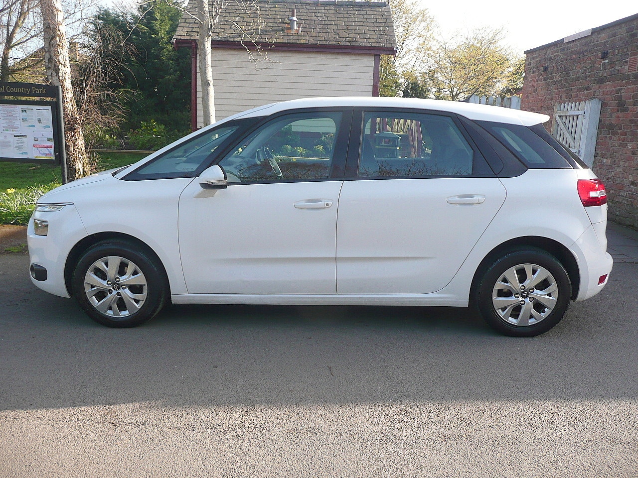 Used Citroen C4 Picasso 2014 for sale - 78042359: Photo 8