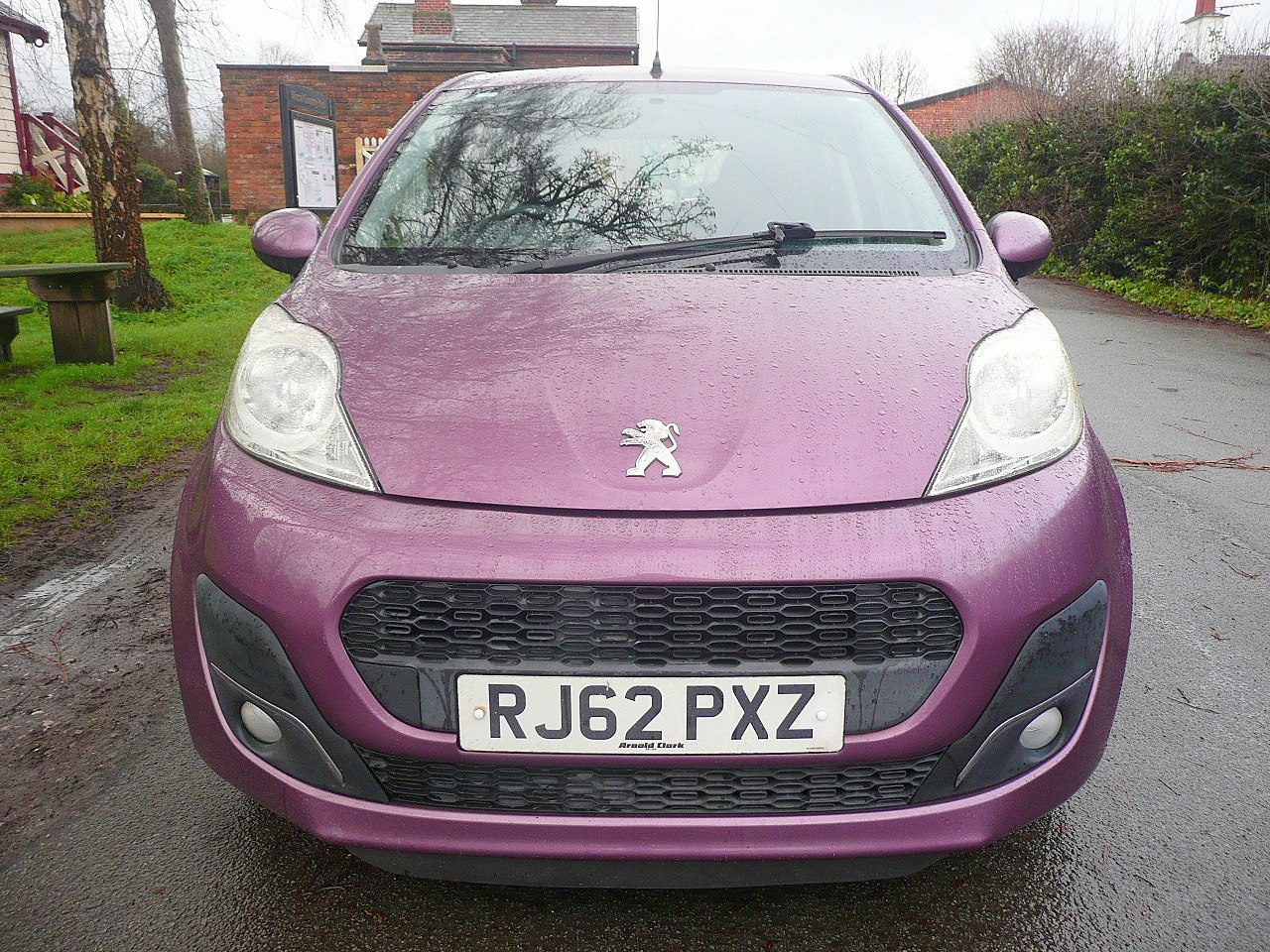 Used Peugeot 107 2013 for sale - 77337885: Photo 2