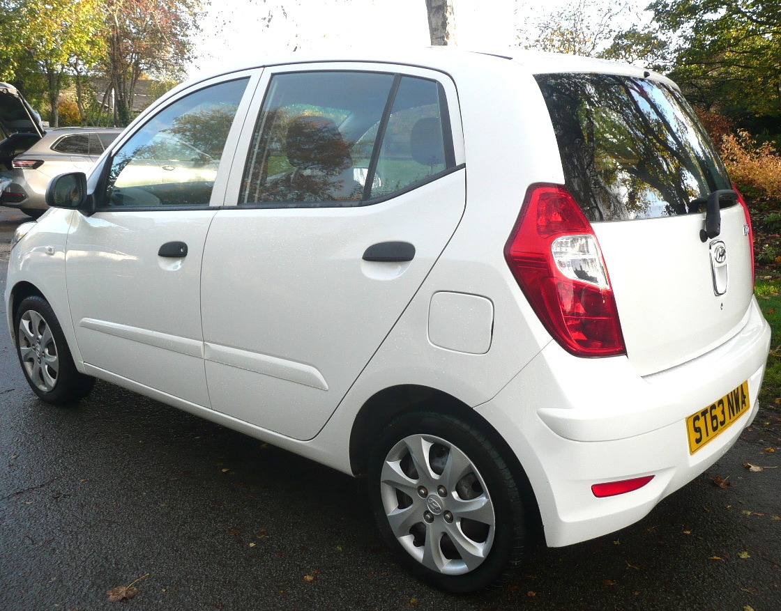 Used Hyundai i10 2013 for sale - 76428064: Photo 6