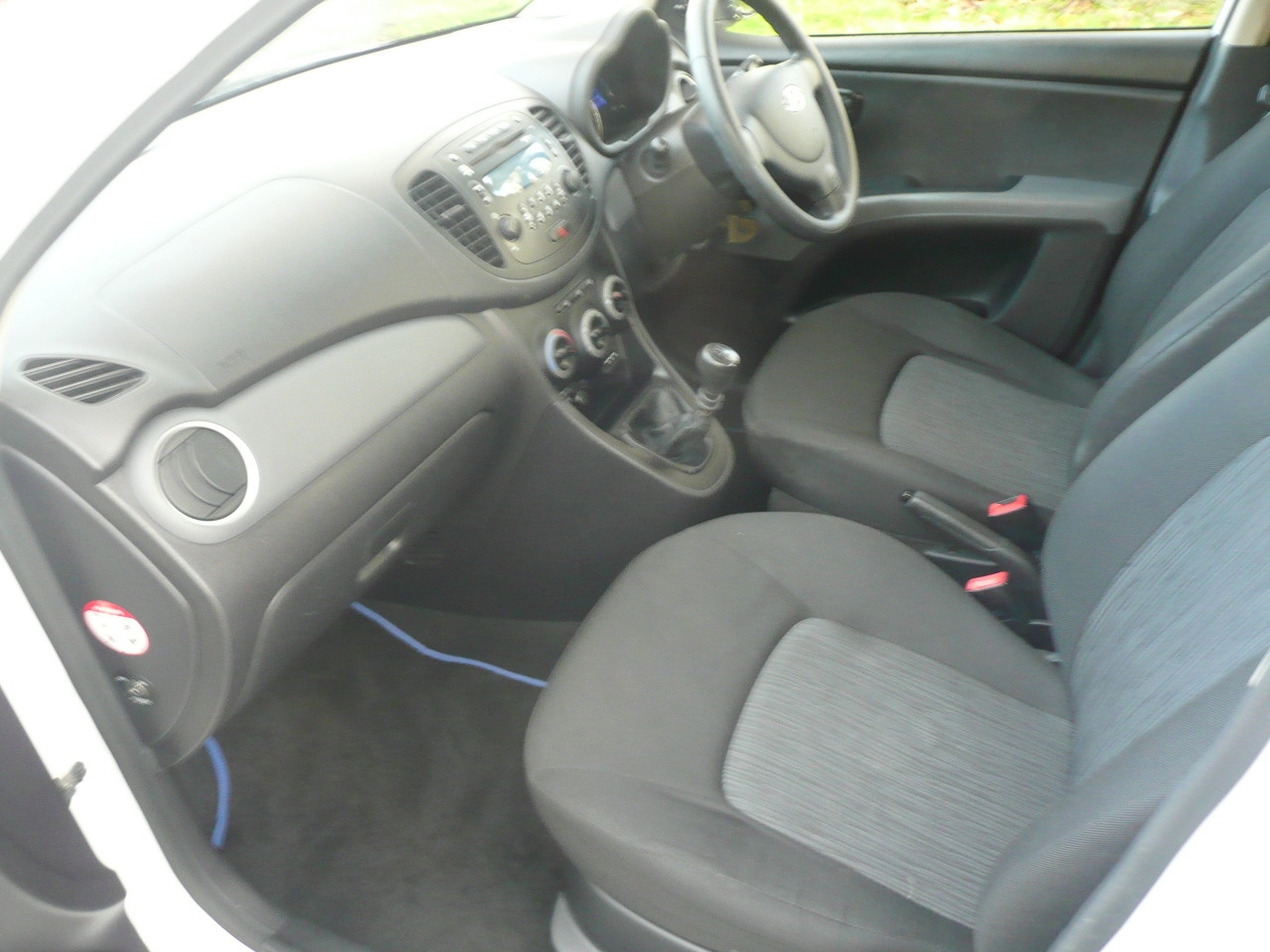 Used Hyundai i10 2013 for sale - 76428064: Photo 9