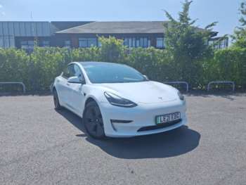 2021 - Long Range AWD 4dr Auto