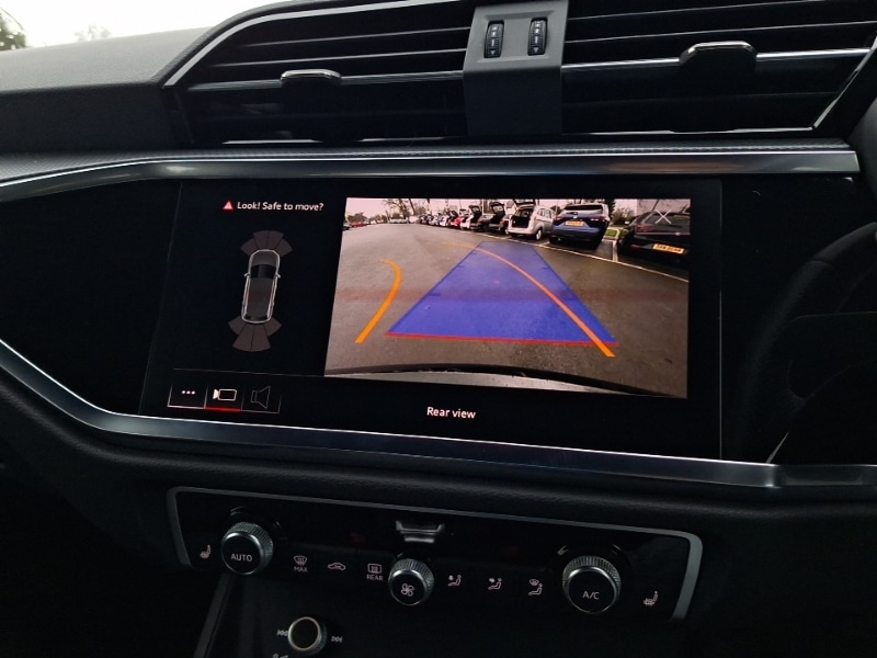 Used Audi Q3 2021 for sale - 76987257: Photo 11