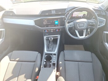 Used Audi Q3 2023 for sale - 75645242: Photo