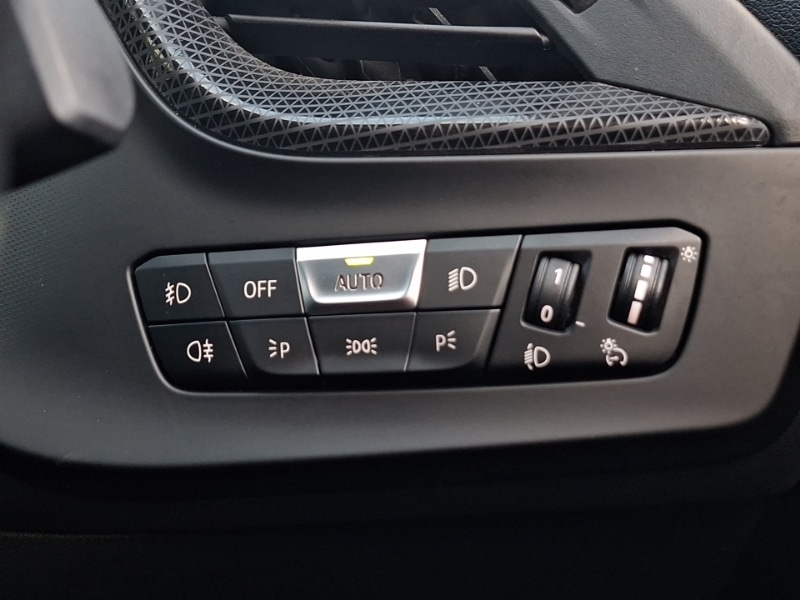 Used BMW 1 Series 2023 for sale - 78033055: Photo 17