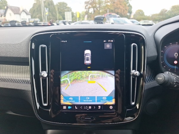Used Volvo XC40 2022 for sale - 76213691: Photo 11