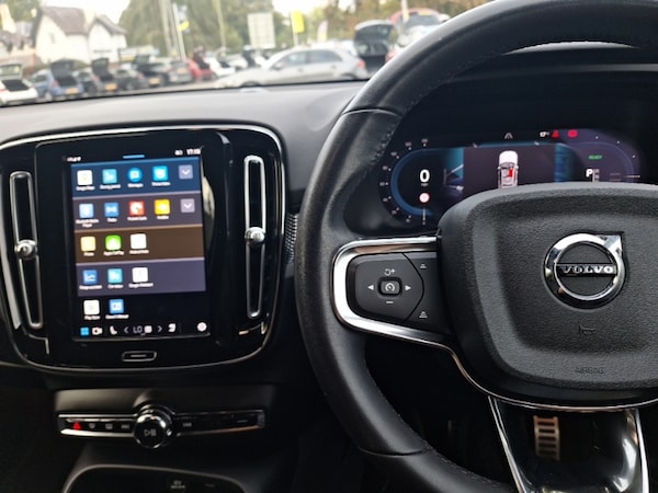Used Volvo XC40 2022 for sale - 76213691: Photo 18