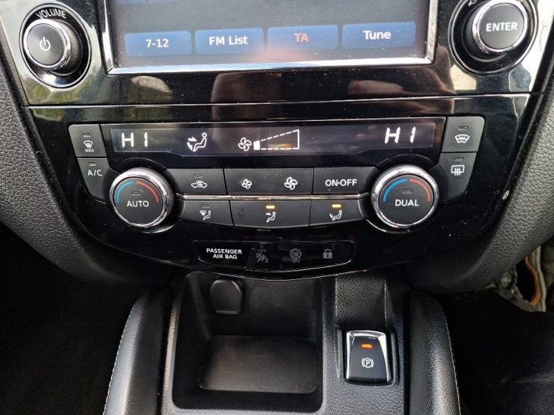 Used Nissan Qashqai 2016 for sale - 77495243: Photo 15