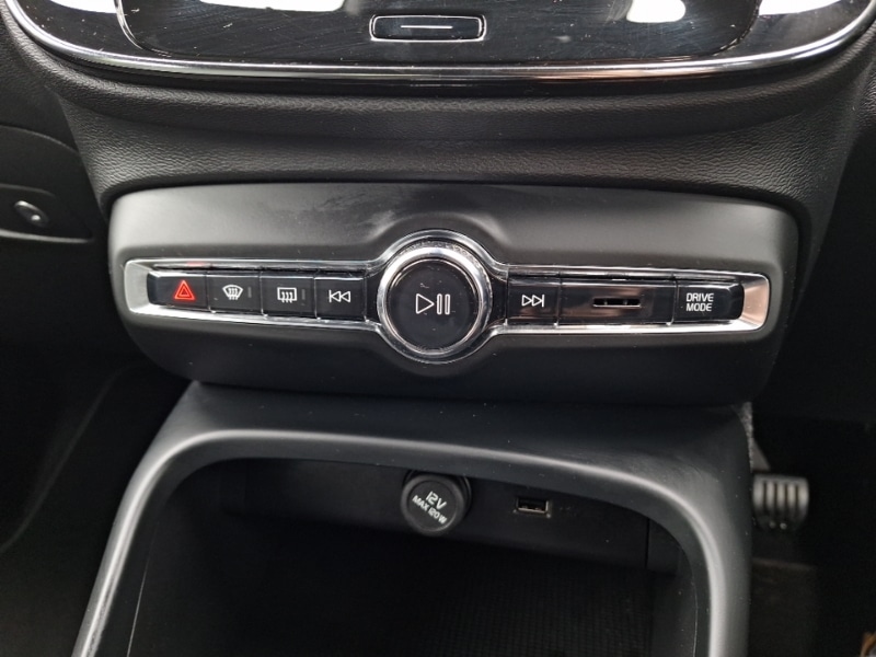 Used Volvo XC40 2020 for sale - 76160525: Photo 15