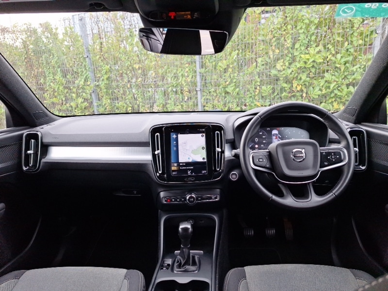 Used Volvo XC40 2020 for sale - 76160525: Photo 2
