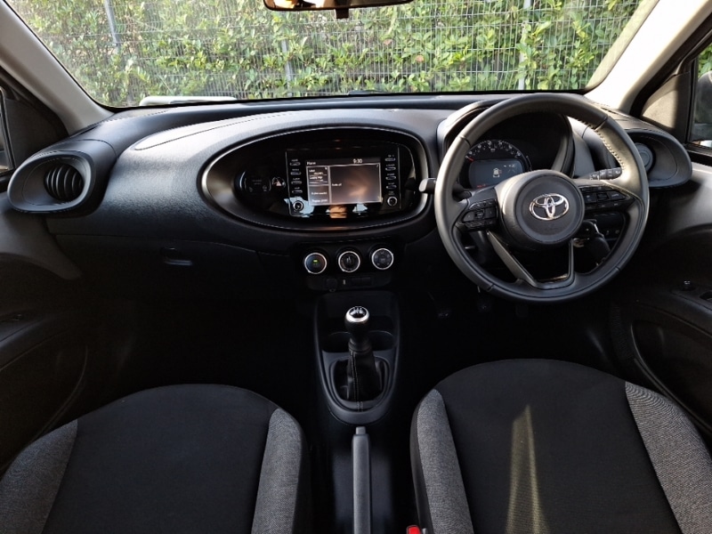 Used Toyota Aygo X 2023 for sale - 76619116: Photo 2