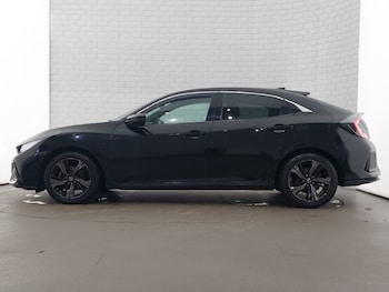 Used Honda Civic 2019 for sale - 77352929: Photo
