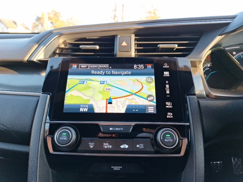 Used Honda Civic 2018 for sale - 76651504: Photo 10