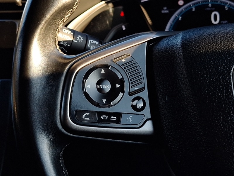 Used Honda Civic 2018 for sale - 76651504: Photo 18