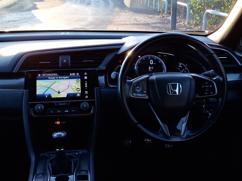 Used Honda Civic 2018 for sale - 76651504: Photo 7