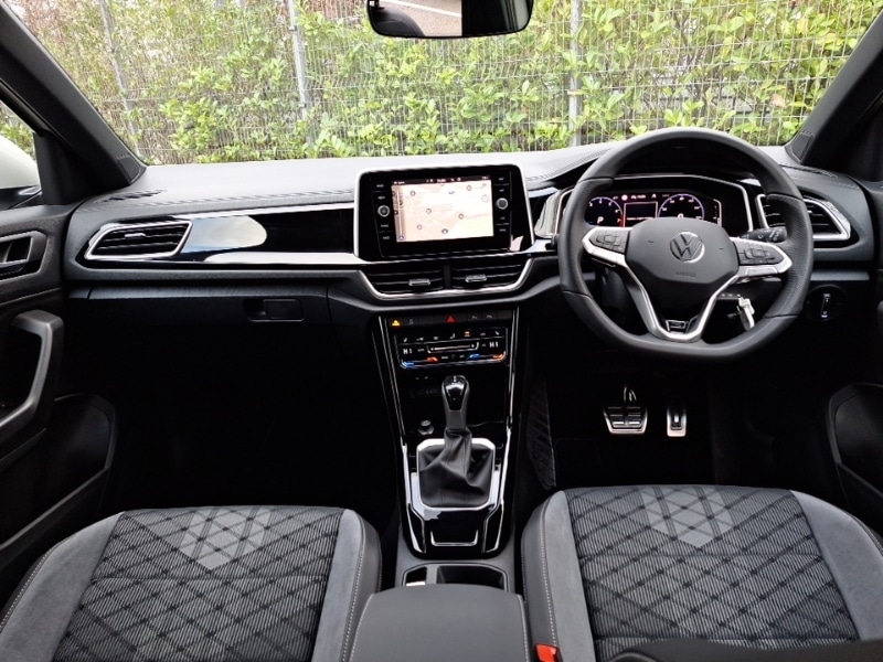 Used Volkswagen T-Roc 2025 for sale - 77366692: Photo 2