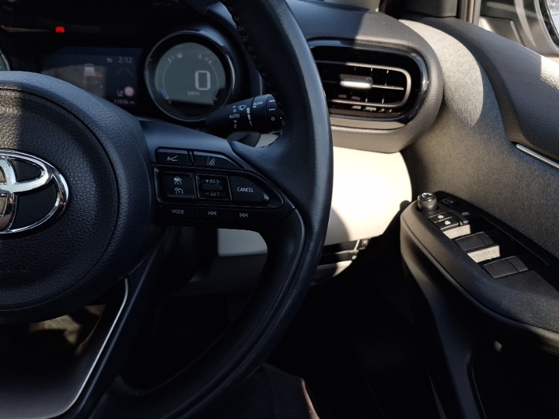 Used Toyota Yaris 2021 for sale - 77947685: Photo 19