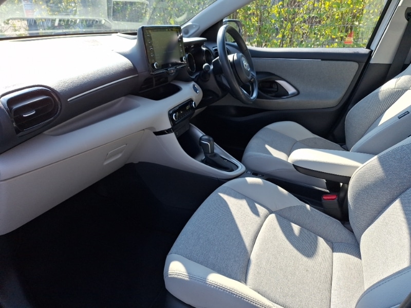 Used Toyota Yaris 2021 for sale - 77947685: Photo 5