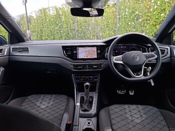 Used Volkswagen Polo 2024 for sale - 78848607: Photo