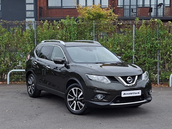 Used Nissan X-Trail 2015 for sale - 76252047: Photo 1