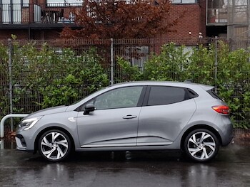 Used Renault Clio 2023 for sale - 78425237: Photo