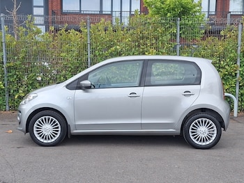 Used Volkswagen up! 2016 for sale - 78411098: Photo
