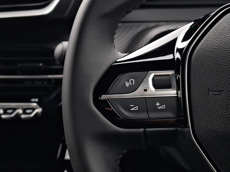 Used Peugeot 2008 2025 for sale - 76579049: Photo 18