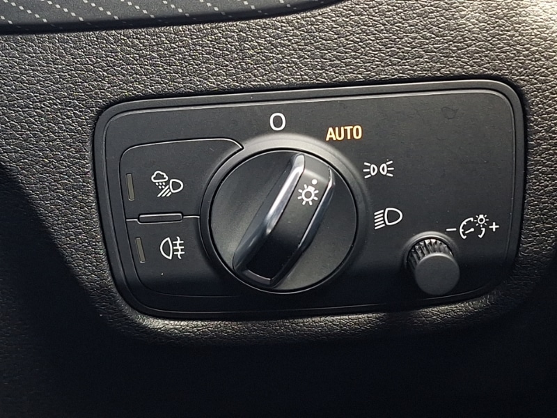 Used Audi Q2 2017 for sale - 77992490: Photo 17